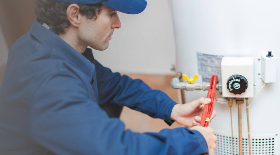Local expert plumbing services in Modoc, IN